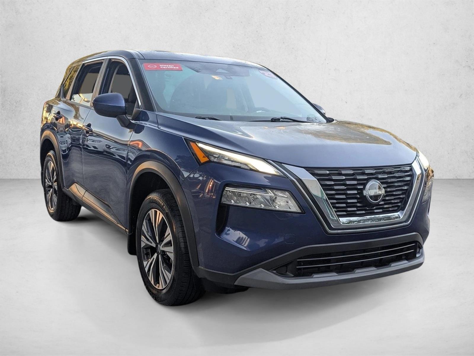 2023 Nissan Rogue SV photo 3