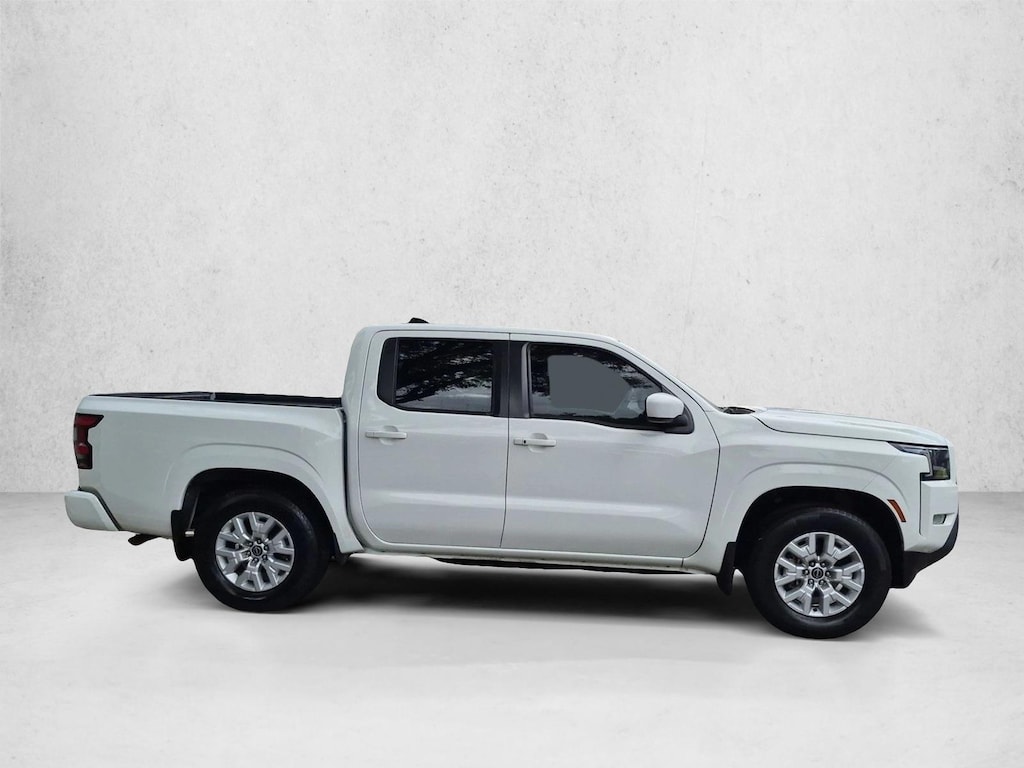 Used 2024 Nissan Frontier SV Truck Crew Cab