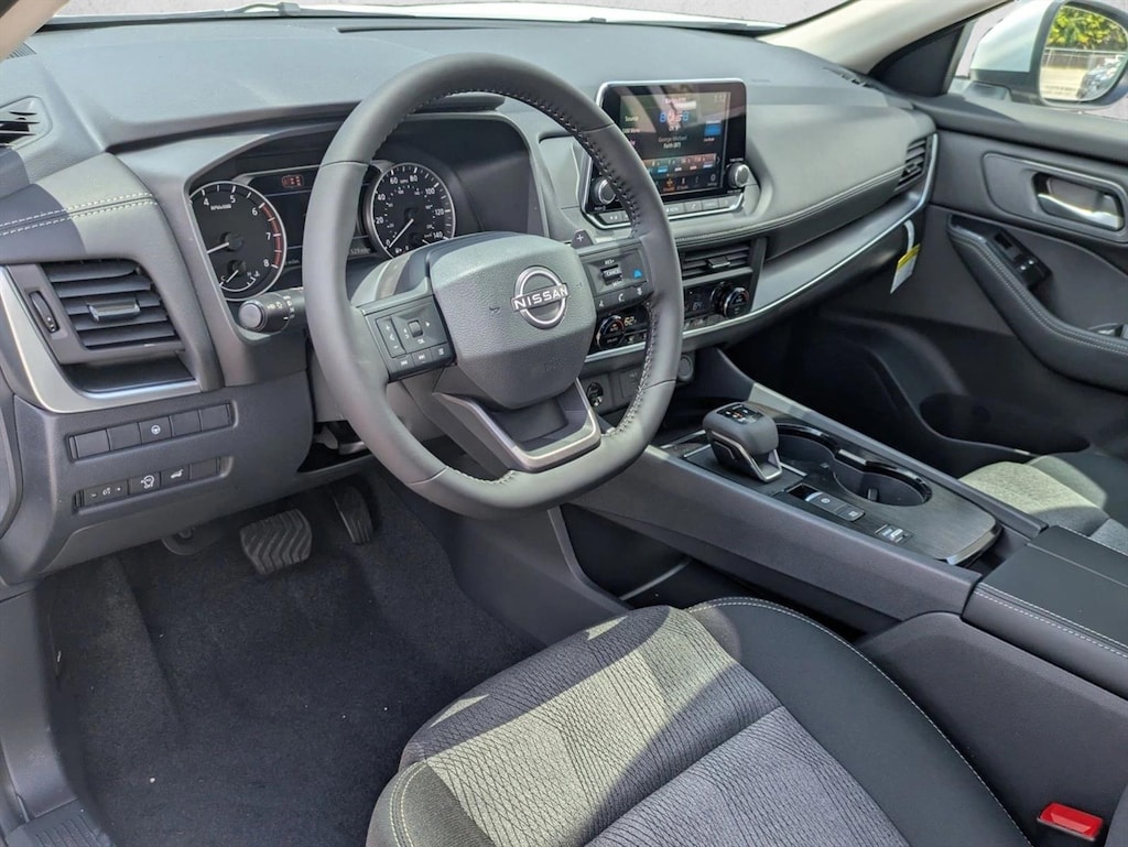 New 2026 Nissan Rogue SV SUV