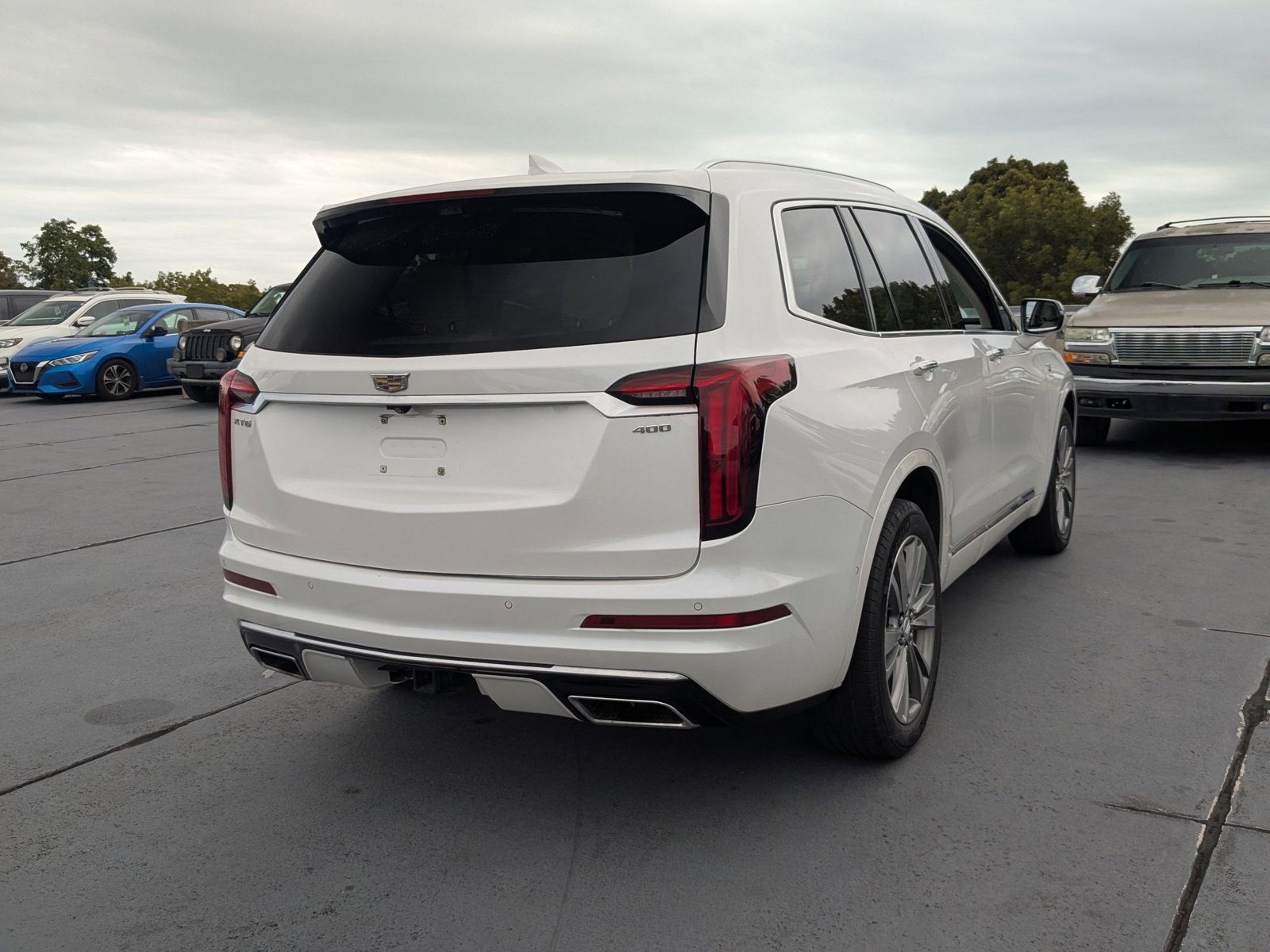 2022 Cadillac XT6 Premium Luxury photo 4