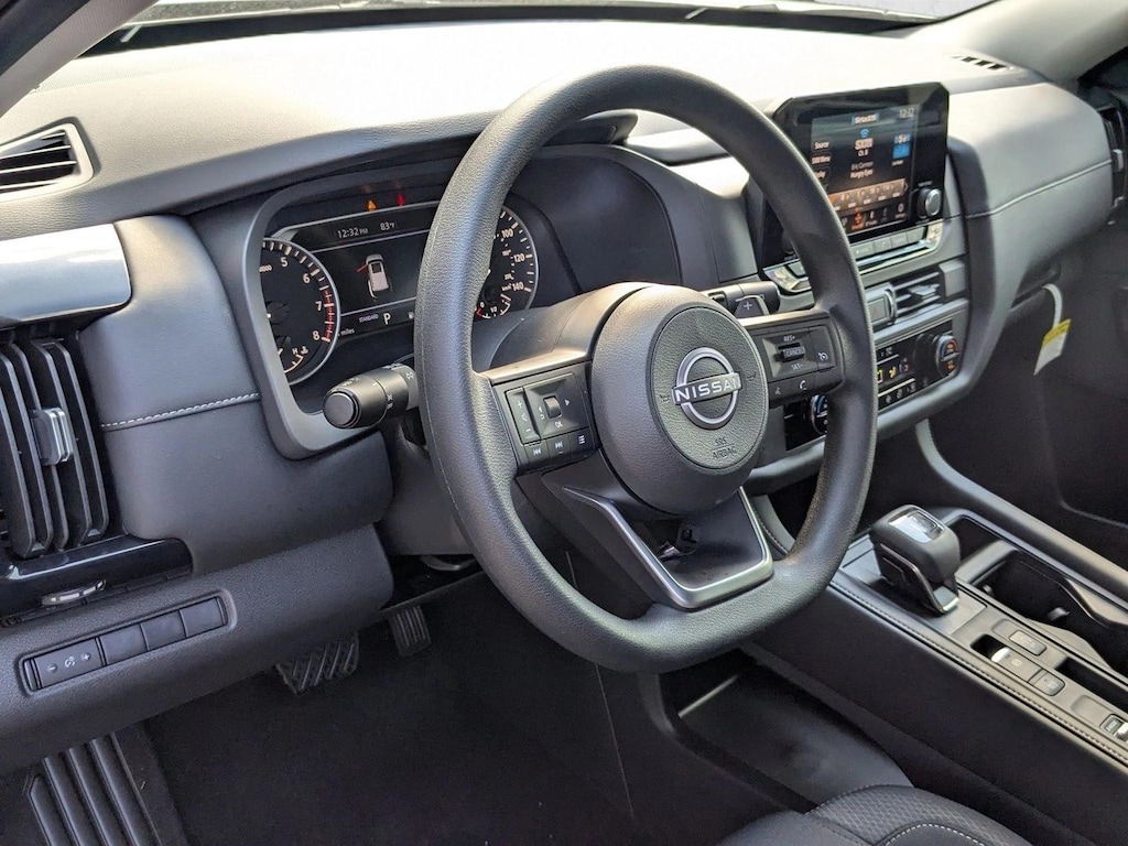 New 2025 Nissan Pathfinder S SUV