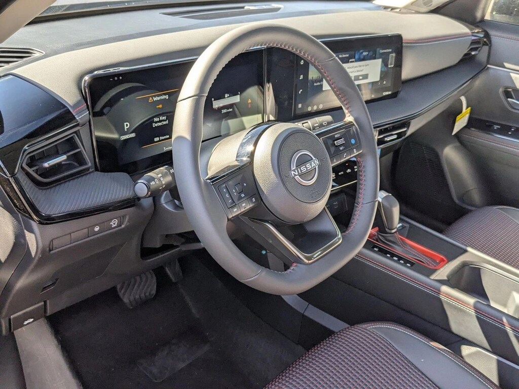 New 2026 Nissan Kicks SR SUV