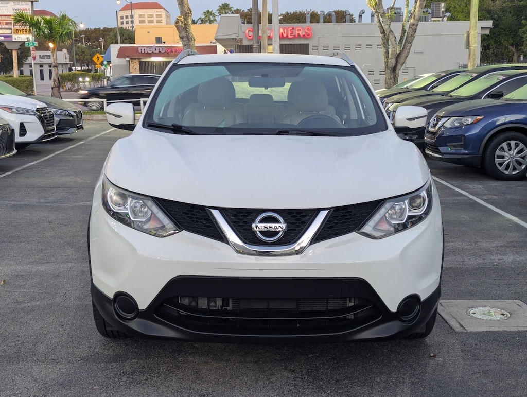 Used 2017 Nissan
