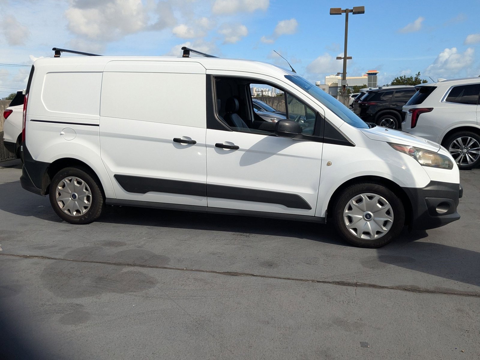 2015 Ford Transit Connect XL photo 4