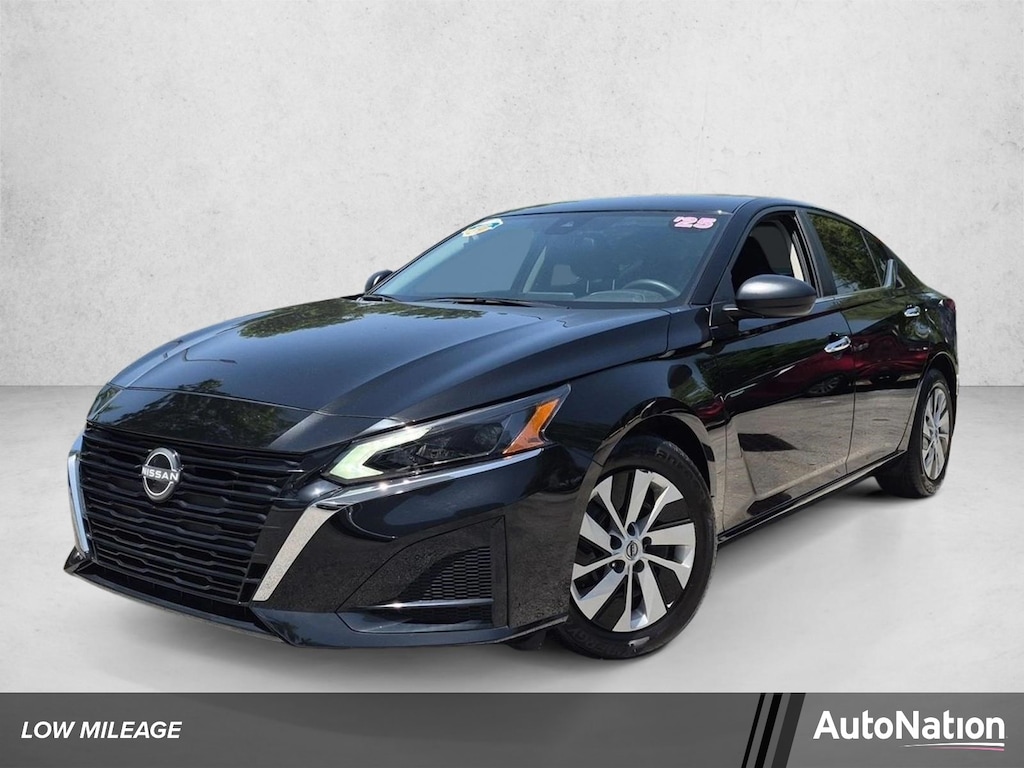 Certified 2025 Nissan Altima S Sedan