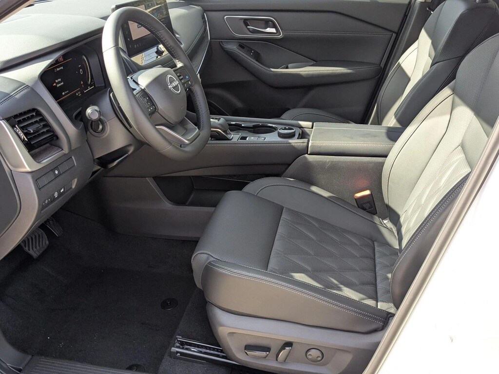 New 2026 Nissan Rogue Platinum SUV
