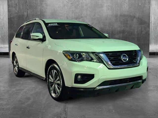 Image 3 of 2019 Nissan Pathfinder SV SUV