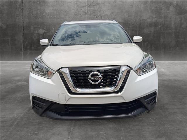 Used 2019 Nissan Kicks SV with VIN 3N1CP5CU3KL504703 for sale in Miami, FL