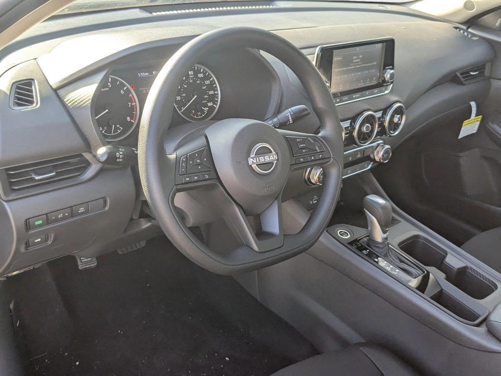 2025 Nissan Sentra S photo 2