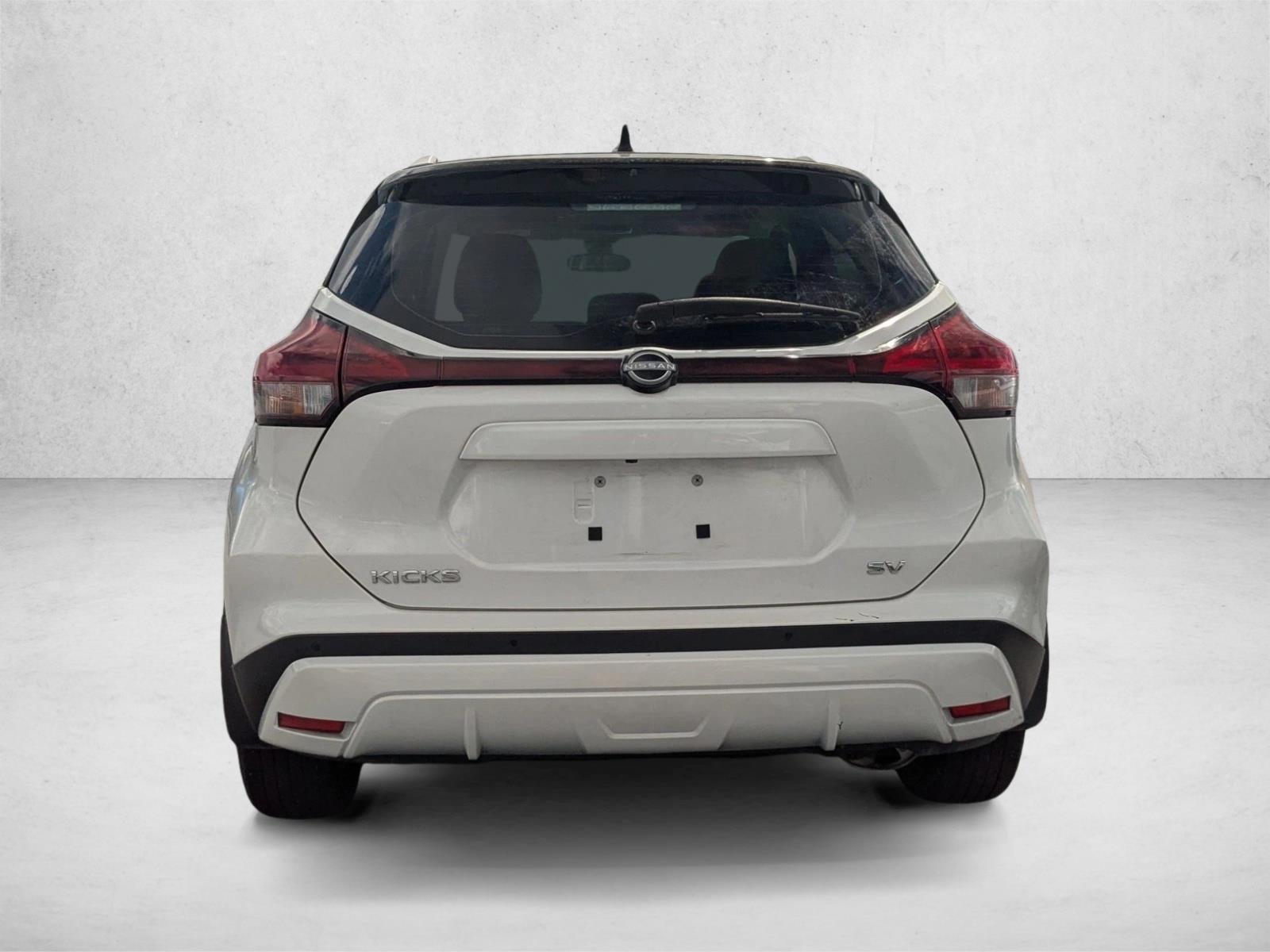 2023 Nissan Kicks SV photo 4