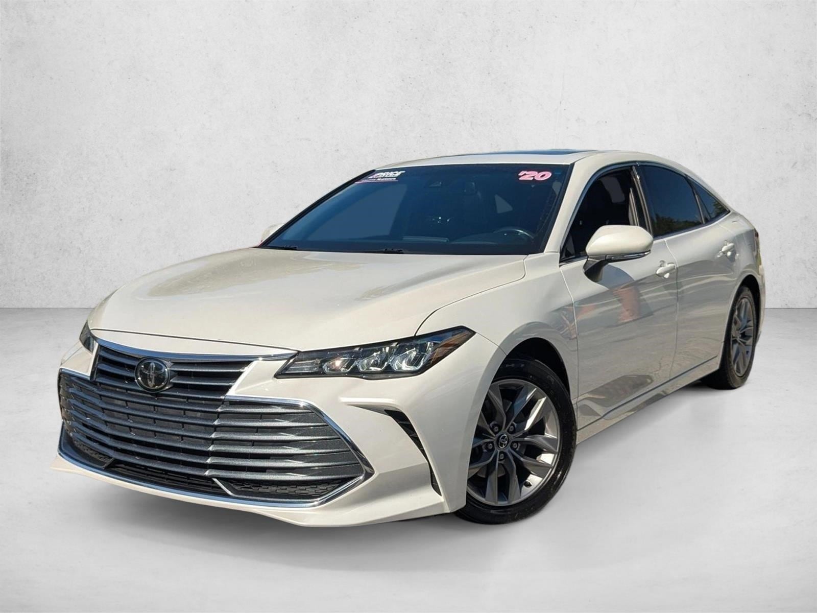 2020 Toyota Avalon XLE
