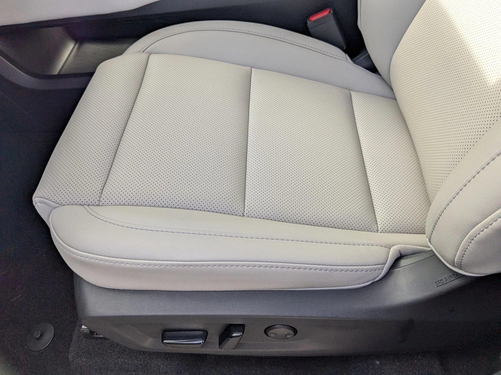 2026 Nissan Murano SL photo 4