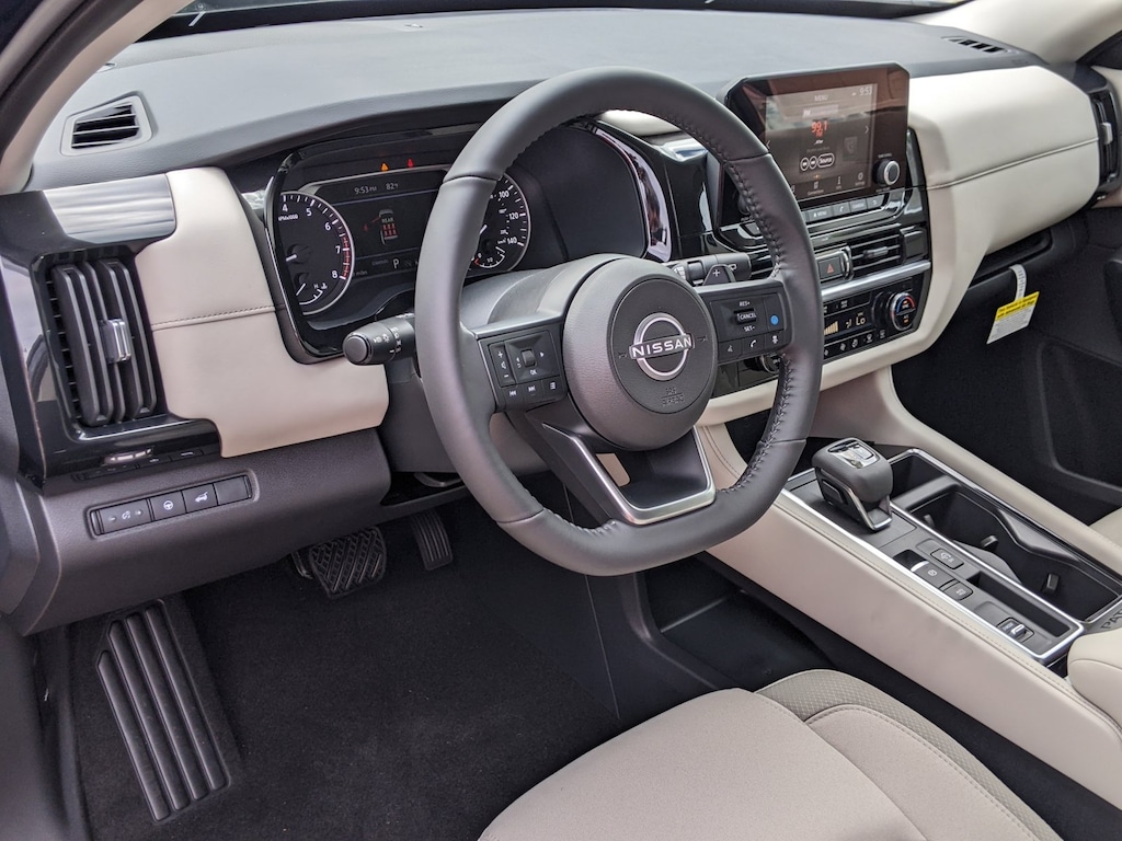 New 2025 Nissan Pathfinder SV SUV