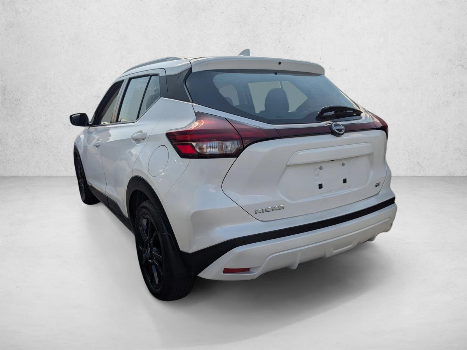 2023 Nissan Kicks SV photo 4