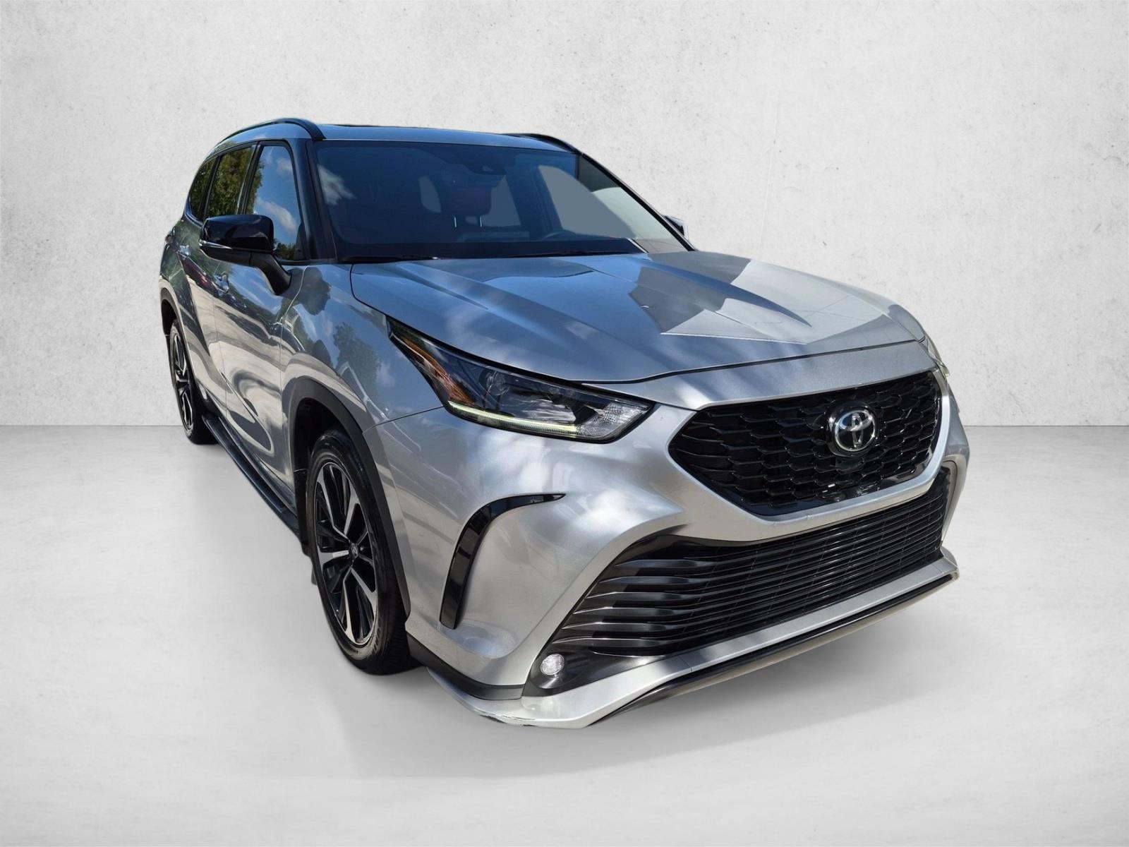 Used 2022 Toyota Highlander XSE SUV