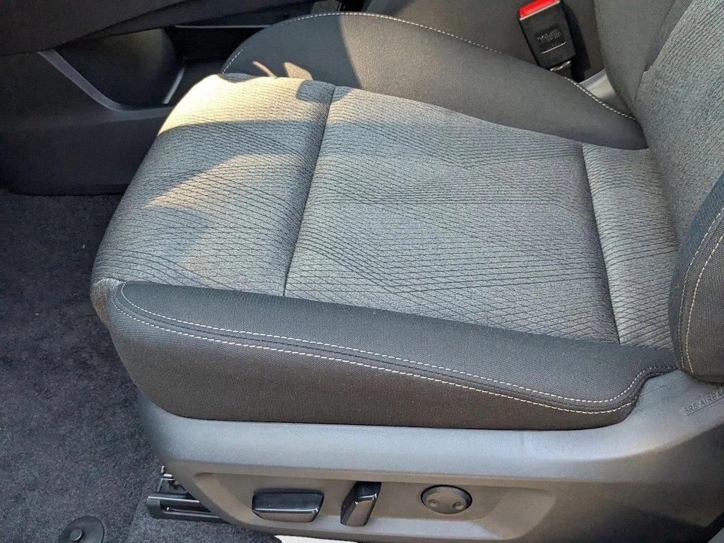 New 2026 Nissan Rogue SV SUV