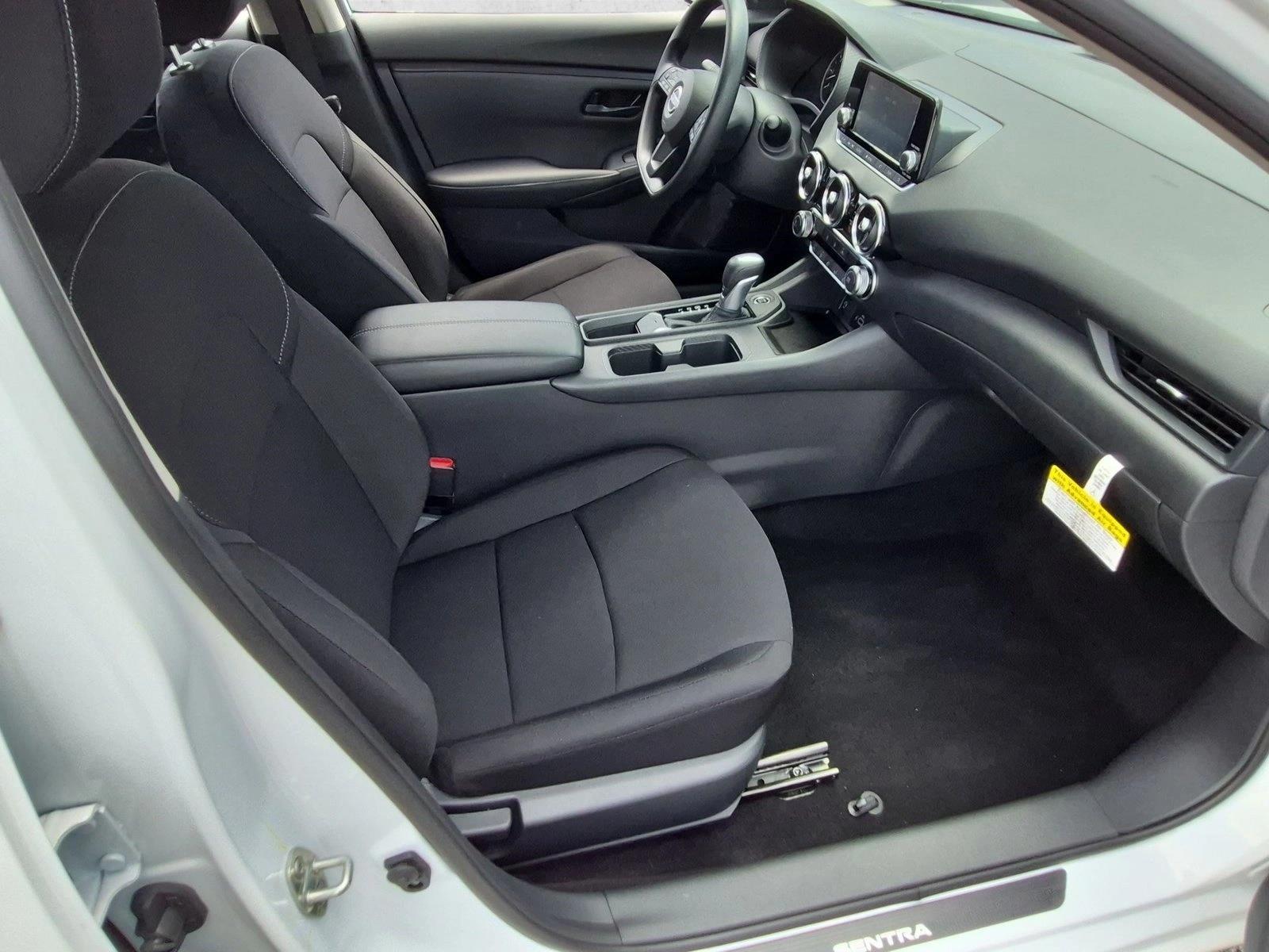 2025 Nissan Sentra S - Photo 19