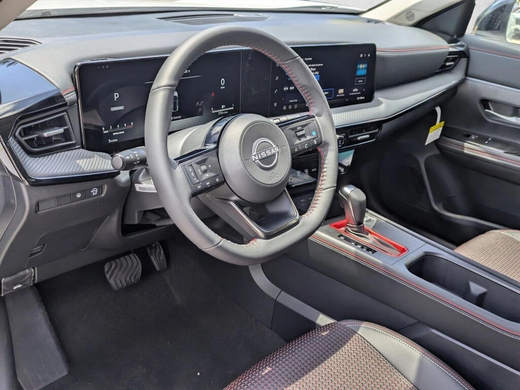 New 2026 Nissan Kicks SR SUV