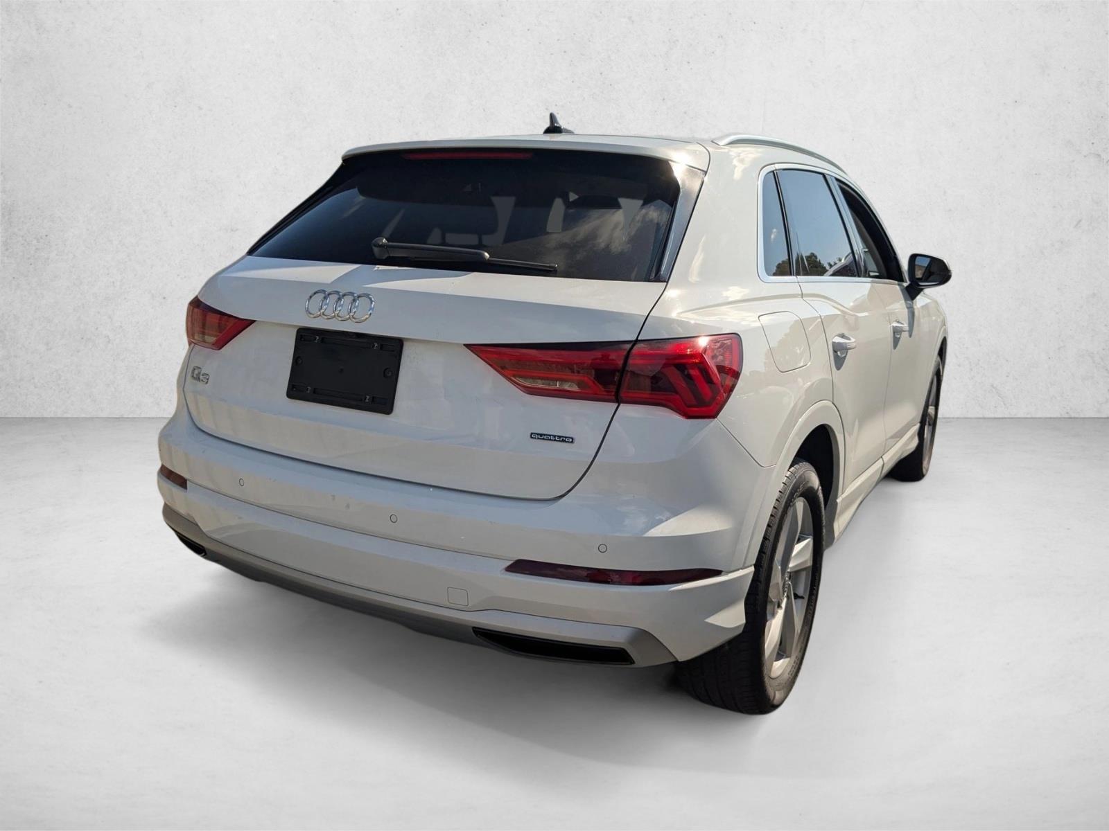 2020 Audi Q3 Premium 45 TFSI photo 4