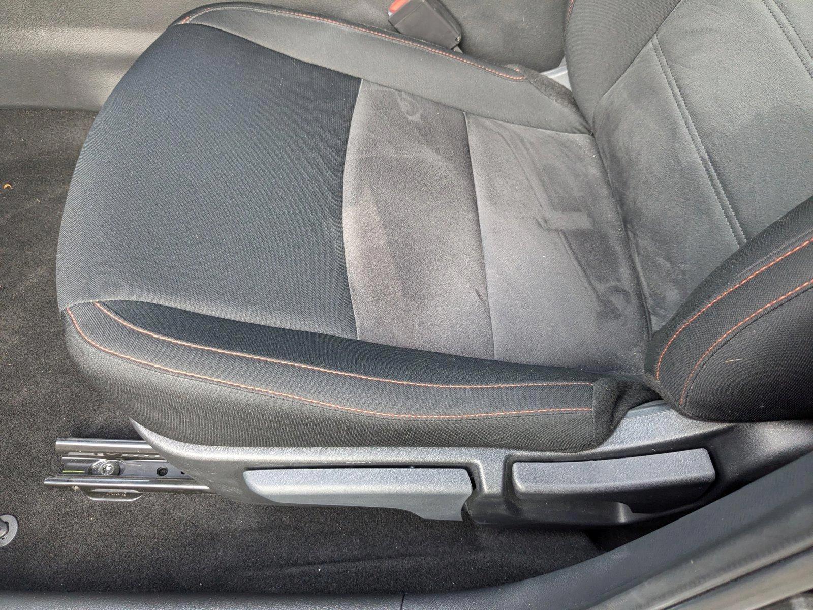 2025 Nissan Sentra SR photo 4