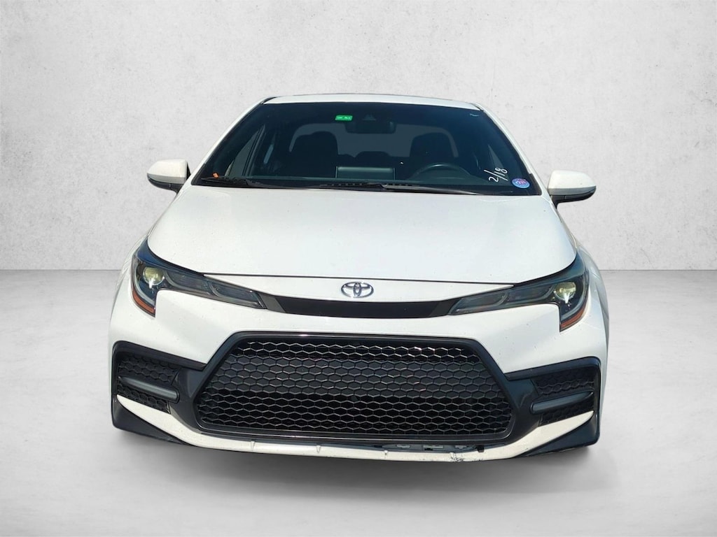 Used 2020 Toyota Corolla SE Sedan