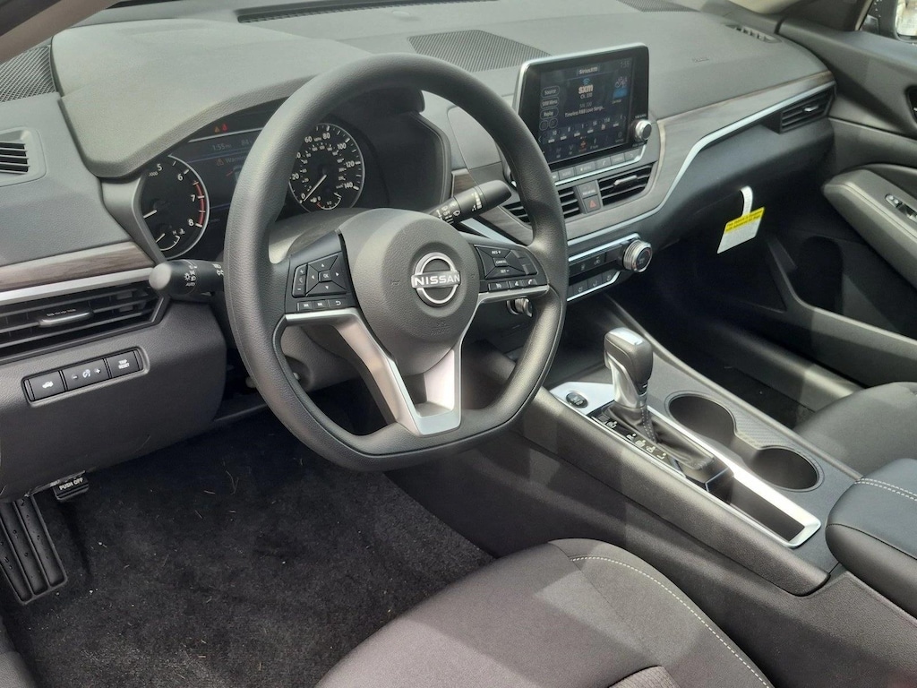 New 2026 Nissan Altima SV Sedan