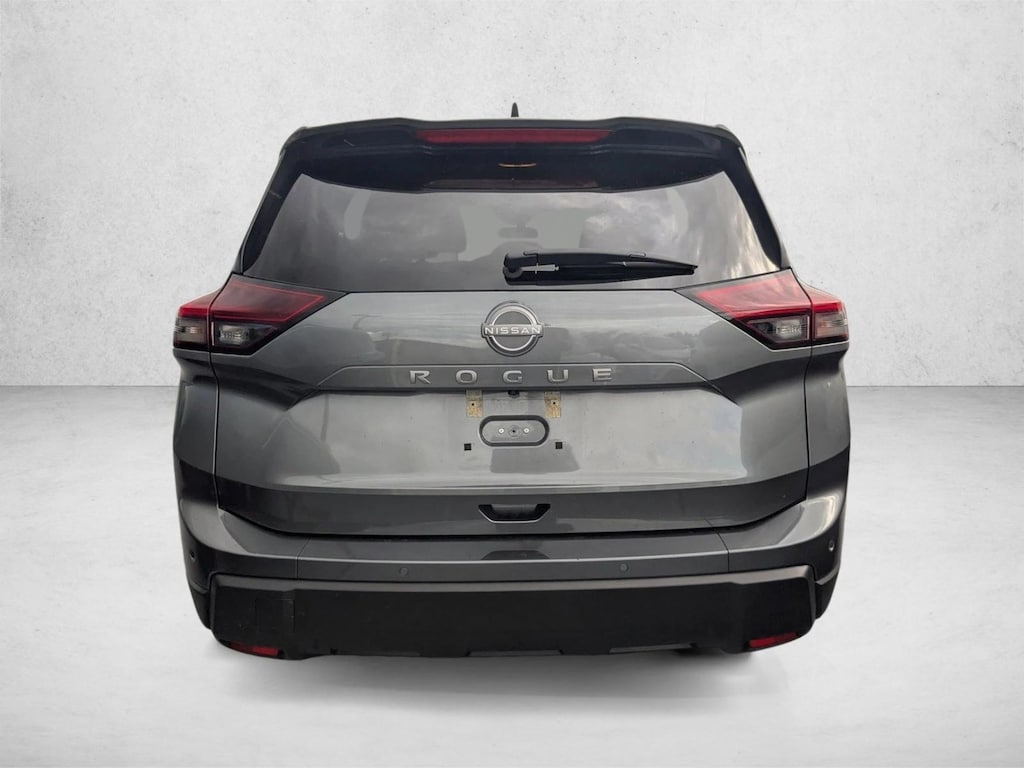 Certified 2025 Nissan