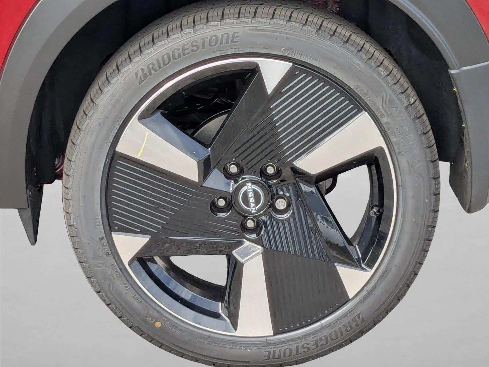 2026 Nissan KICKS SR - Photo 9