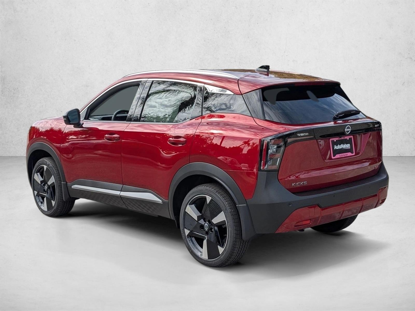 2026 Nissan KICKS SR - Photo 8
