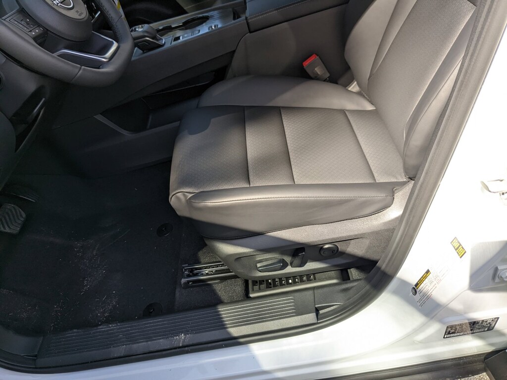 Certified 2024 Nissan Rogue SV SUV