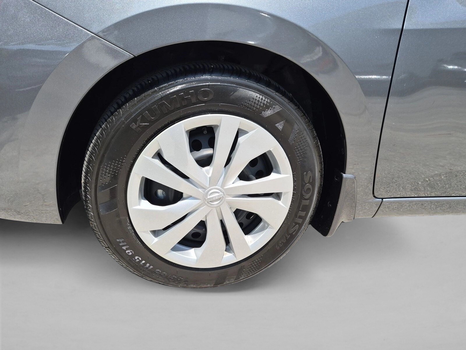 2025 Nissan Versa Sedan S - Photo 22
