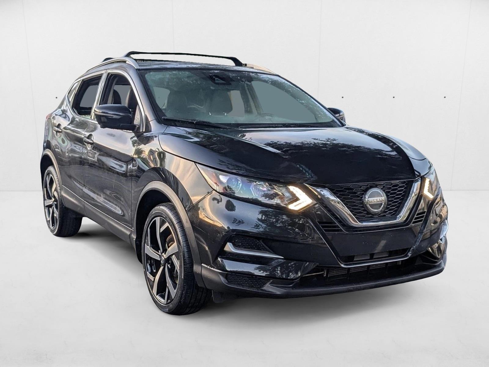 2021 Nissan Rogue Sport SL photo 3