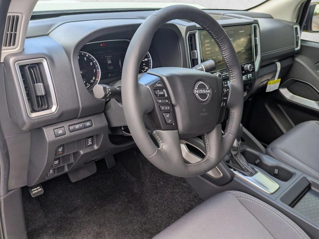 New 2026 Nissan Frontier SV Truck Crew Cab