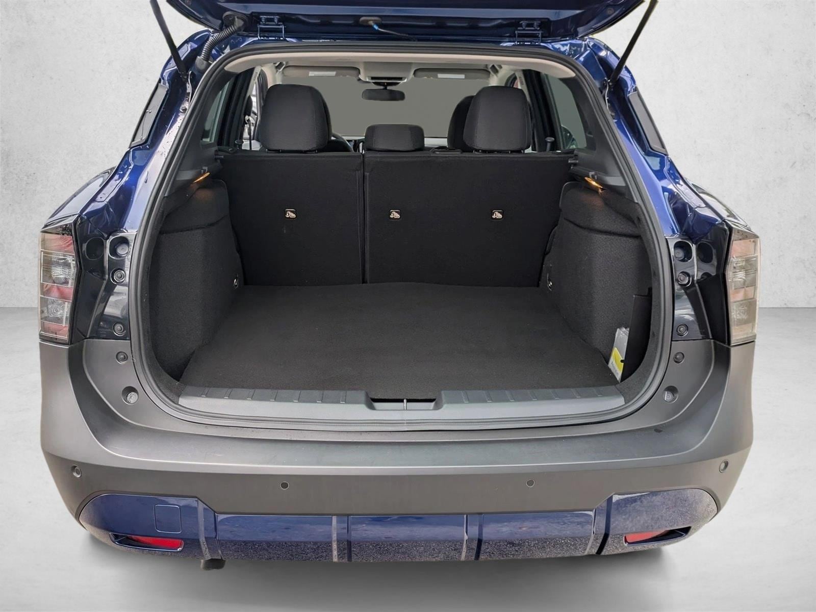 2025 Nissan Kicks S AWD - Photo 6