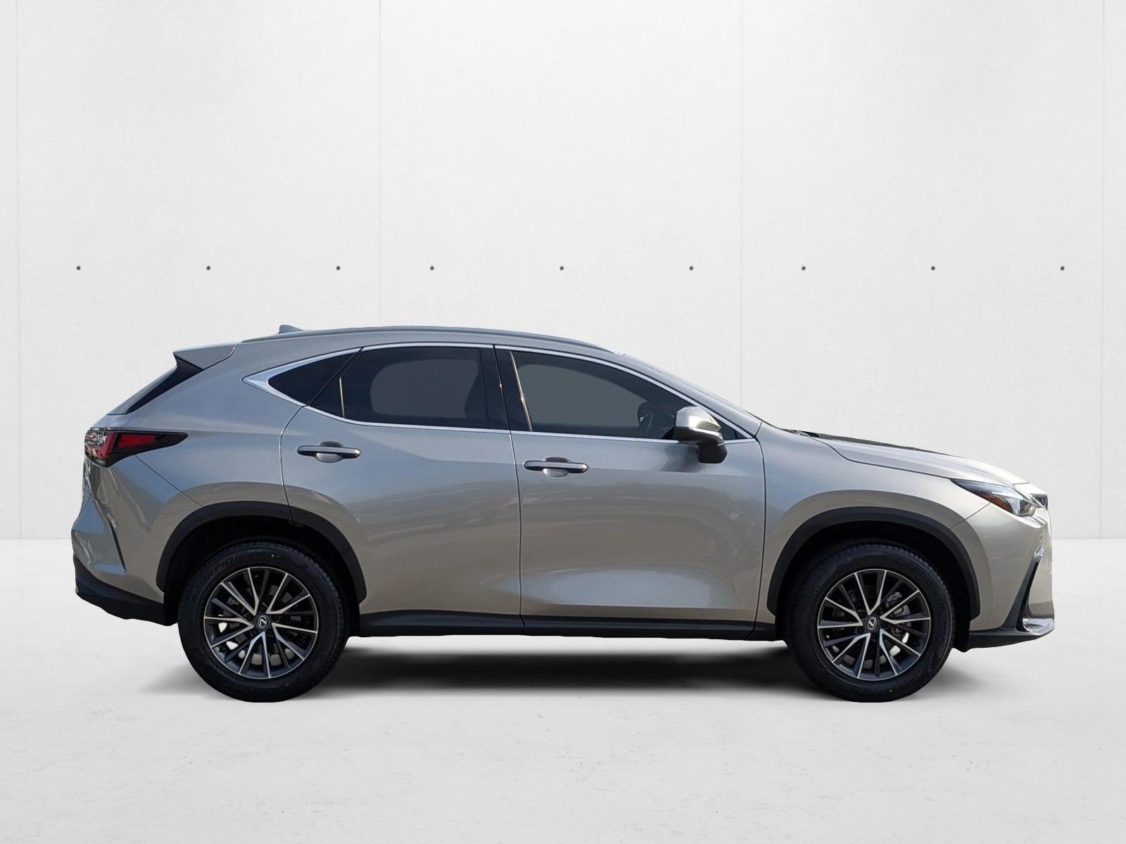 2024 Lexus NX 250 Premium photo 4