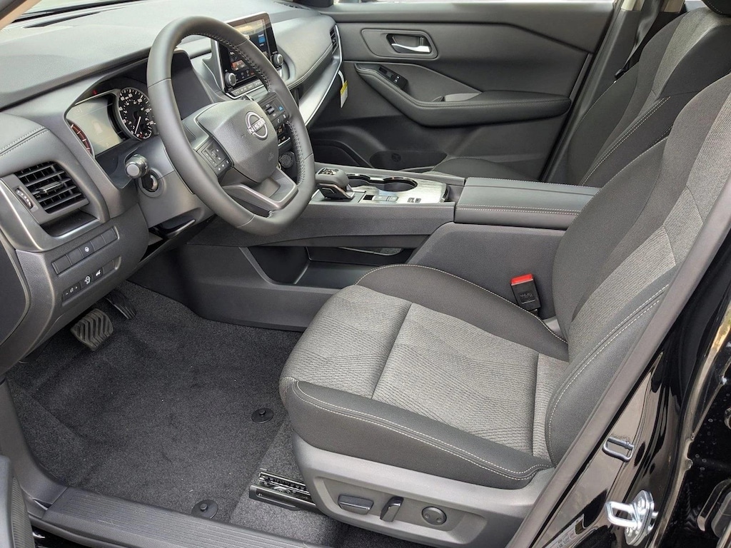 New 2026 Nissan Rogue SV SUV