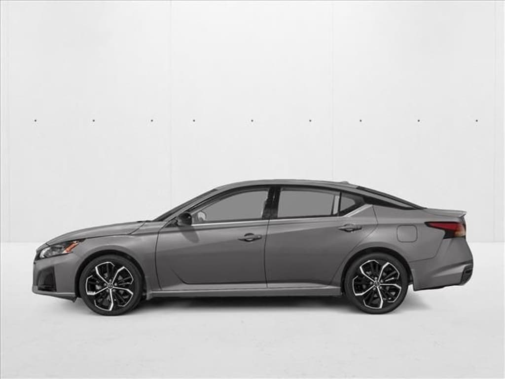 New 2026 Nissan Altima SR Sedan