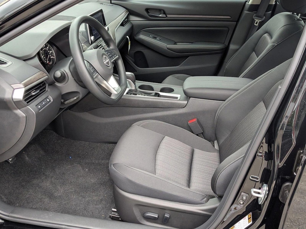 New 2026 Nissan Altima SV Sedan