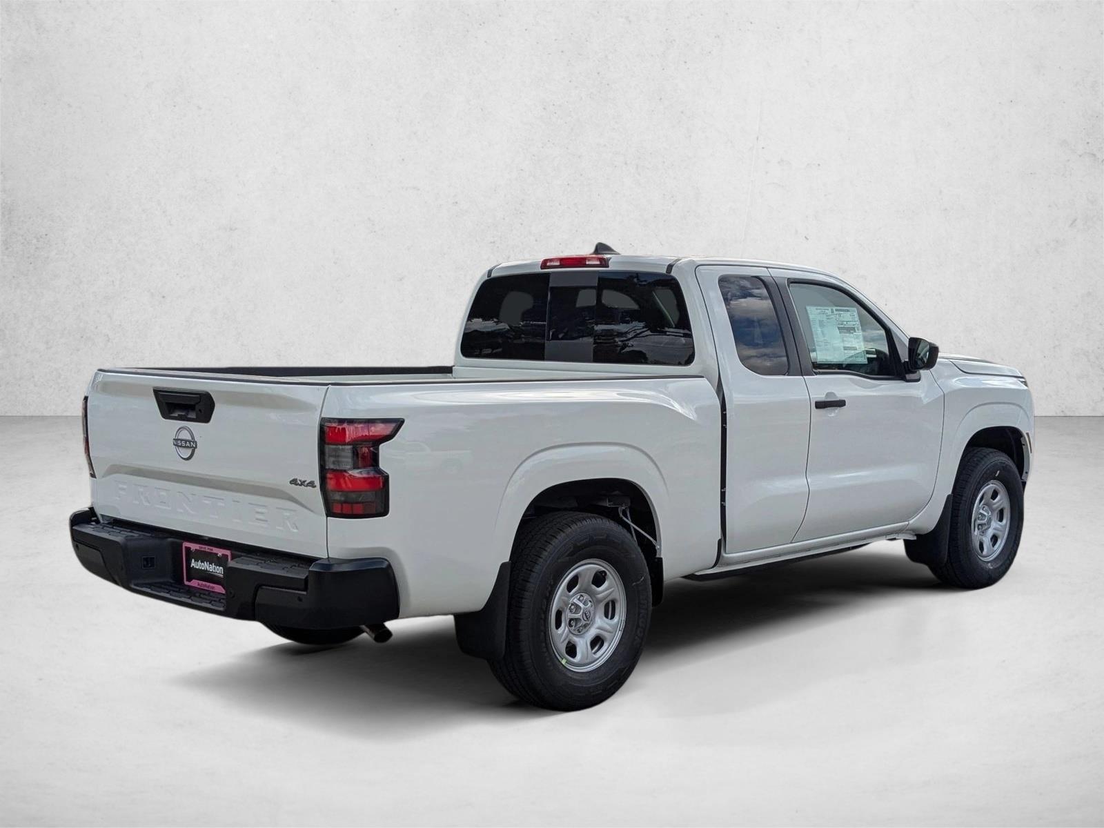 2026 Nissan Frontier S photo 2