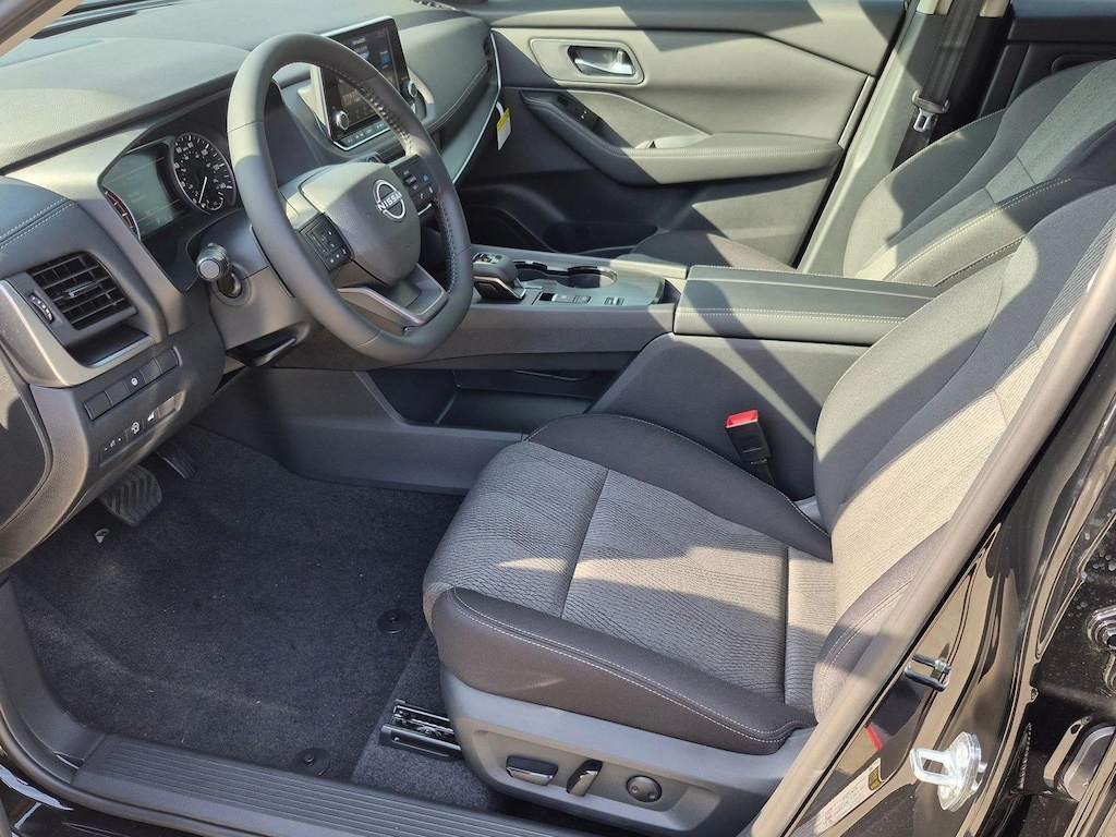 New 2026 Nissan Rogue SV SUV