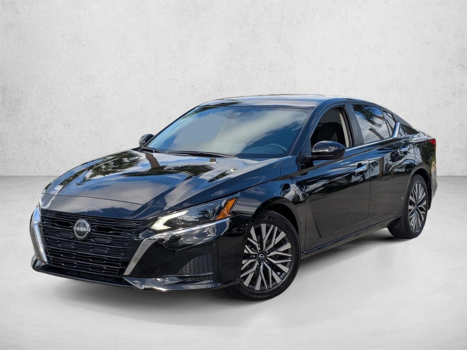 2024 Nissan Altima SV