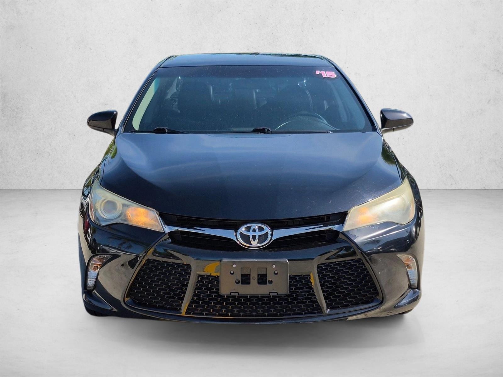Used 2015 Toyota Camry SE with VIN 4T1BF1FK9FU890873 for sale in Pembroke Pines, FL