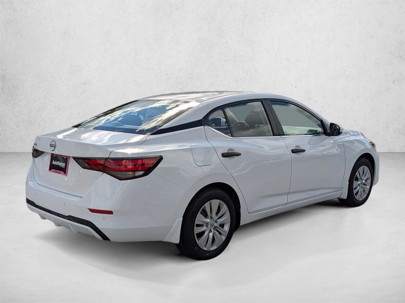 2025 Nissan Sentra S photo 2