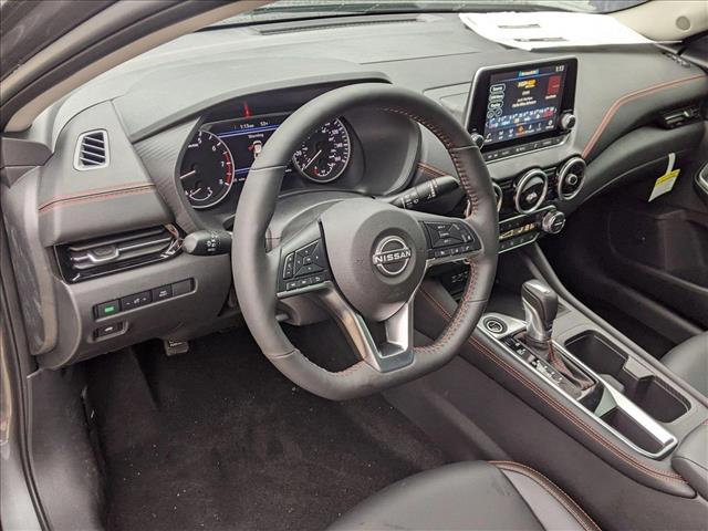 2025 Nissan Sentra SR photo 3