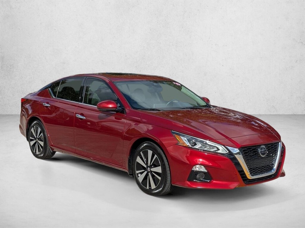 Used 2019 Nissan Altima 2.5 SV Sedan