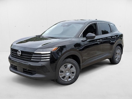 2025 Nissan Kicks S SUV