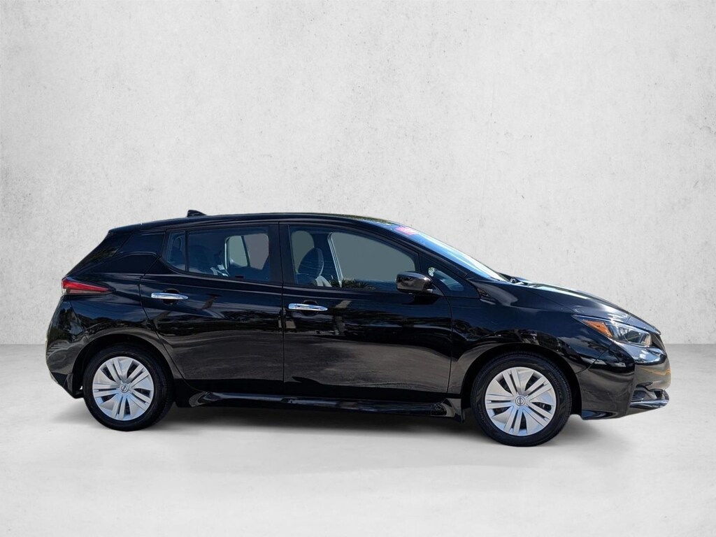 Certified 2023 Nissan LEAF S Hatchback