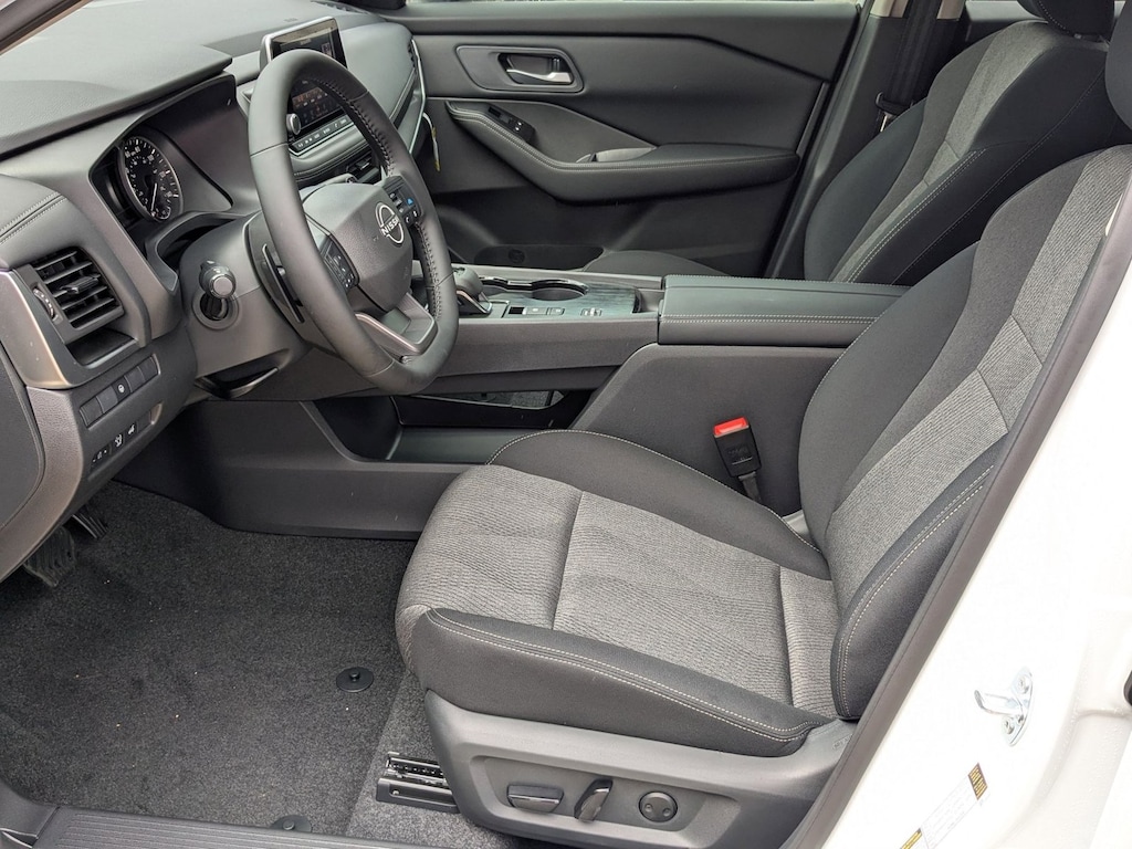 New 2026 Nissan Rogue SV SUV