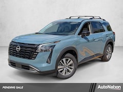 2026 Nissan Pathfinder SL SUV