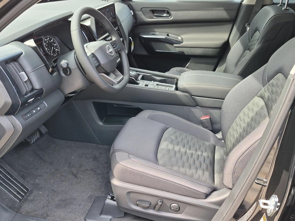 New 2026 Nissan Pathfinder SV SUV